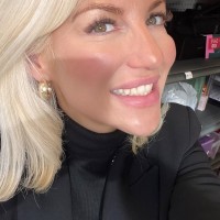 Sarah Andrews