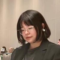 Xinyan (Yoko) Yang