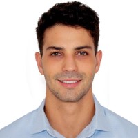 Vinicius M. R. Perez
