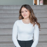 Elizabeth Kandaharian