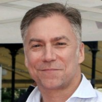 Michael Schneider