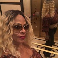 Sf Queeni