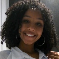 Camila Silva Machado