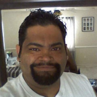Elvis Flores