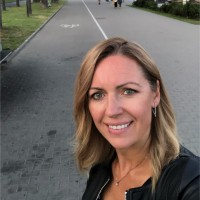 Lora Vucic