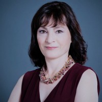 Elaine Ramesh