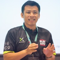 Khuanchai Charoenrat