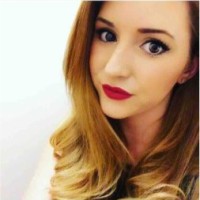 Alix Lee