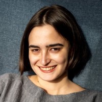 Anna Roth
