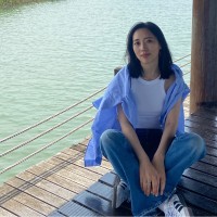 Junxia Yu