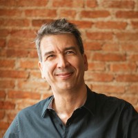 Douglas Peternela