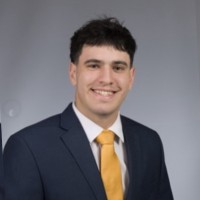 Ari Alvarez-Smith