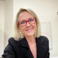 Simone Pearce