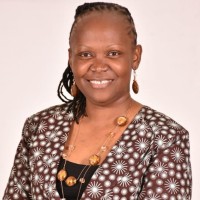 Evelyne O.