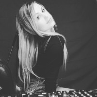 Elle Reiner