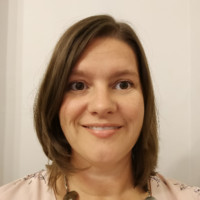 Laura Jacobs