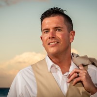 Tyler Wells
