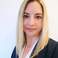 Corinna Kern