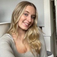 Chloe Post
