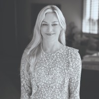 Emma Sharratt MacEachern