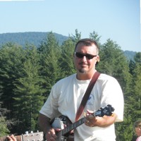 Troy Hampton