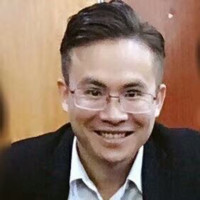 李雄伟