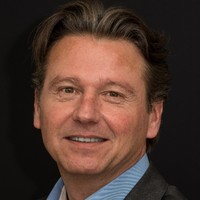 Dirk Peters