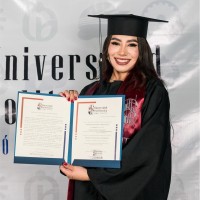 Luz Olivares