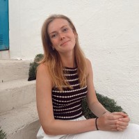 Annabel Oosting