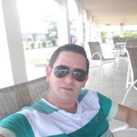 Henrry Harry Castro Lavezzari