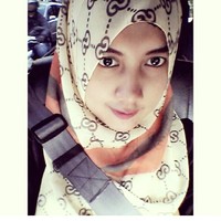 Tri Estina Sari