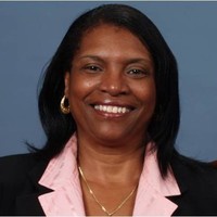 Zandra Mcneil