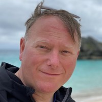 Dr. Peter Hughes