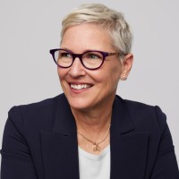Margot Sunter, Cpa