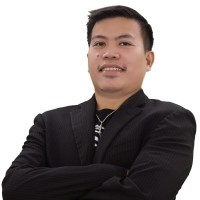 Glenn Macario