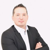 Stephan Lenze, MBA