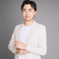 陈梓铭