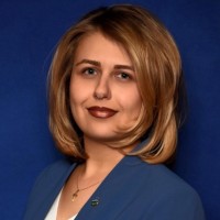 Alexandra M. Holdsworth