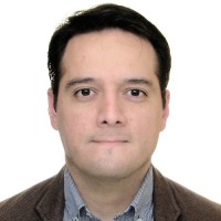 Roberto López, MBA