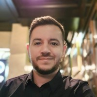 Radu R.