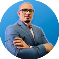 Ramiro Gomez