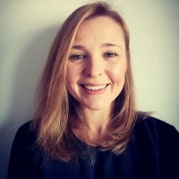 Dr Stephanie Capon