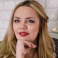 Анна Елисеева