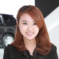 Sabrina Zhu
