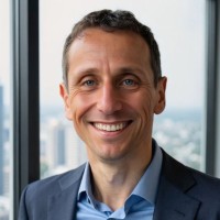 Andrew Becker