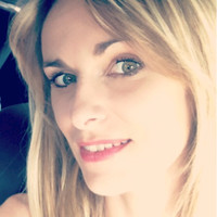 Stéphanie Van Beversluys
