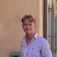 Jetze Van Essen
