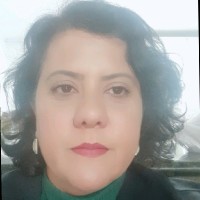 Viviane M.