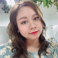 Cathy ( Tran Thuy Cam Tu )