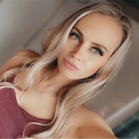 Adrianna Bell
